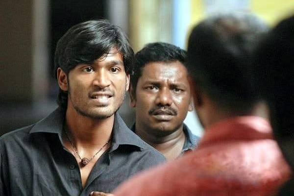 ஹீரோ மரபுகளை உடைத்த ரஜினிகாந்த், தனுஷ்