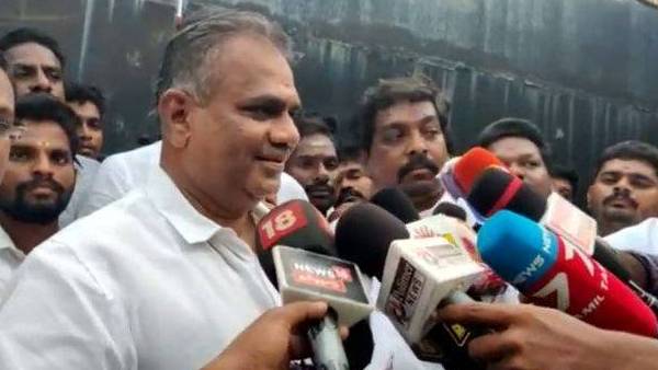 மாஸ் காட்டிய புஸ்ஸி ஆனந்த்