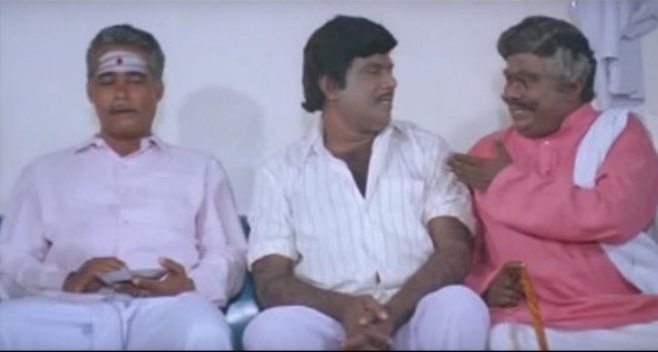 மிக்சர் சாப்பிடுபவர் மீம்ஸுக்கு அடிக்கோடிட்ட காமெடி