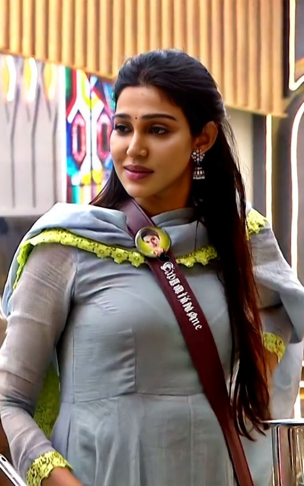 ஷெரினா வெளியேறுவார்