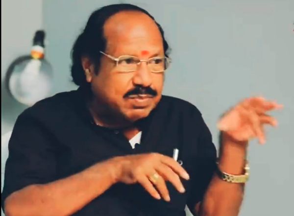 இயக்குநர் செந்தில் நாதனுக்கு வாக்களித்த ரஜினி