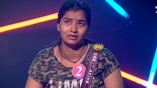 தனது தாயார் சிங்கிள் மதர் என ஏன் பொய் சொன்னார் தனலட்சுமி