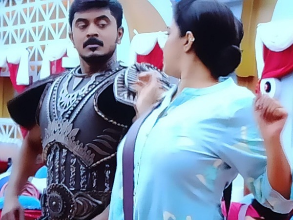 அசீம் ரச்சிதாவை ட்ரிக்கர் செய்கிறார்