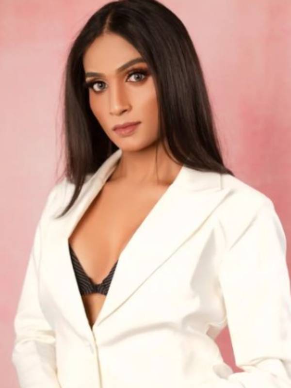 ஒருவர் காதலித்தேன்