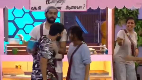 நெட்டிசன்கள் விளாசல்
