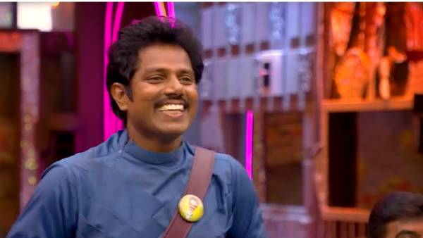 நெட்டிசன்கள் கேள்வி