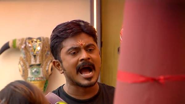 ரெட் கார்டு கொடுக்கப்படுமா?