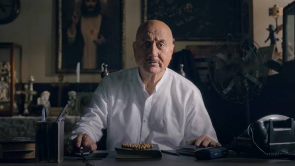 ரிலீஸ் தேதியுடன் கனெக்ட் டீசர்