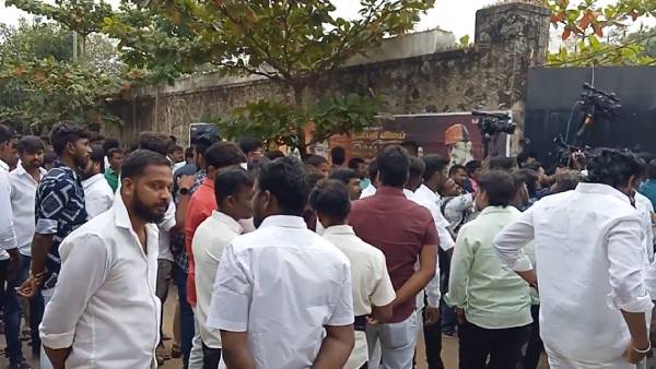 கடவுளை பார்த்த மாதிரி