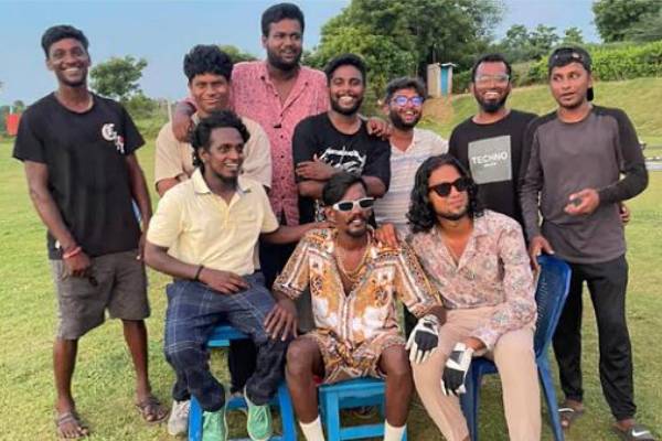 Josh Music Artist Tamil Rapper Mc Valluvar Latest Song Puncher Aana Lifeu Trending in Music World Josh Music Artist Tamil Rapper Mc Valluvar Latest Song Puncher Aana Lifeu Trending in Music World