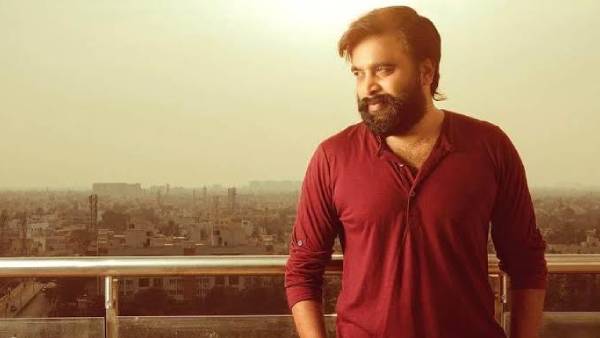 நடிப்பில் பிசியான சசிகுமார்