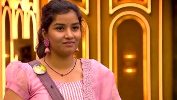 தனலட்சுமி விஷபாம்பு