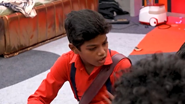 வேறலெவல் மிமிக்ரி