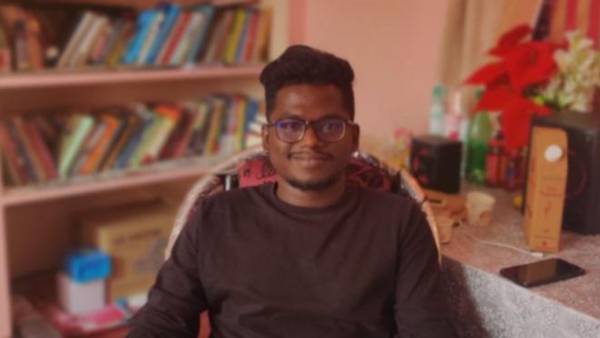 தெருக்குரல் அறிவு