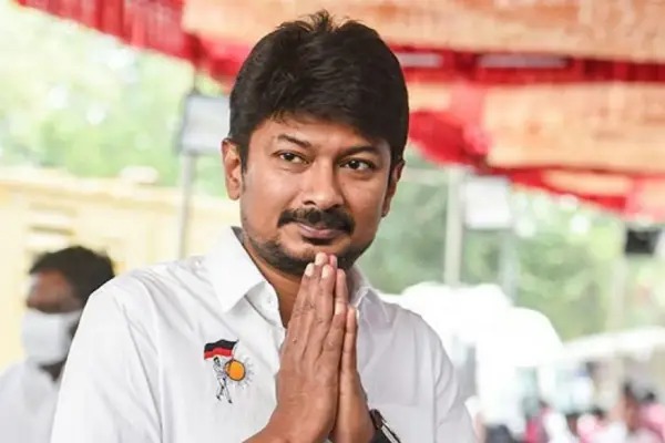 உதயநிதி கிட்டே பேசுறேன்