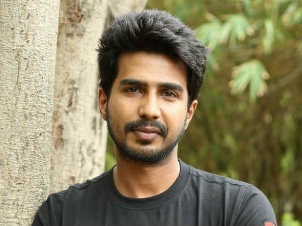 ஒன்பது படங்களில் விஷ்ணு விஷால்