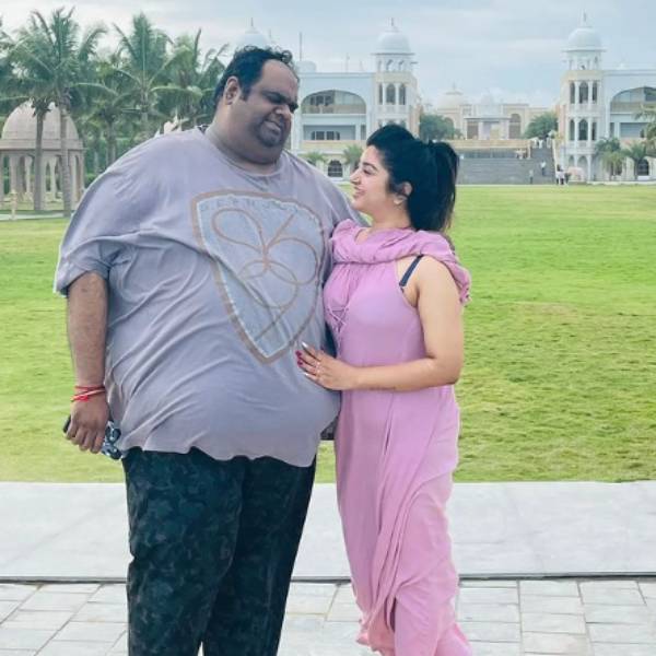 கணவர் குறித்து மகாலட்சுமி