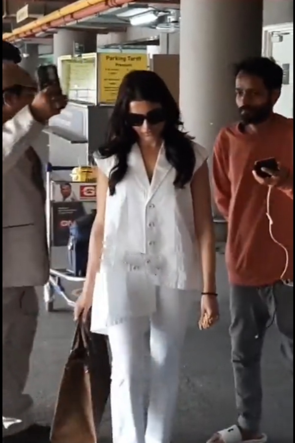 பாலிவுட் படத்திற்காகவா