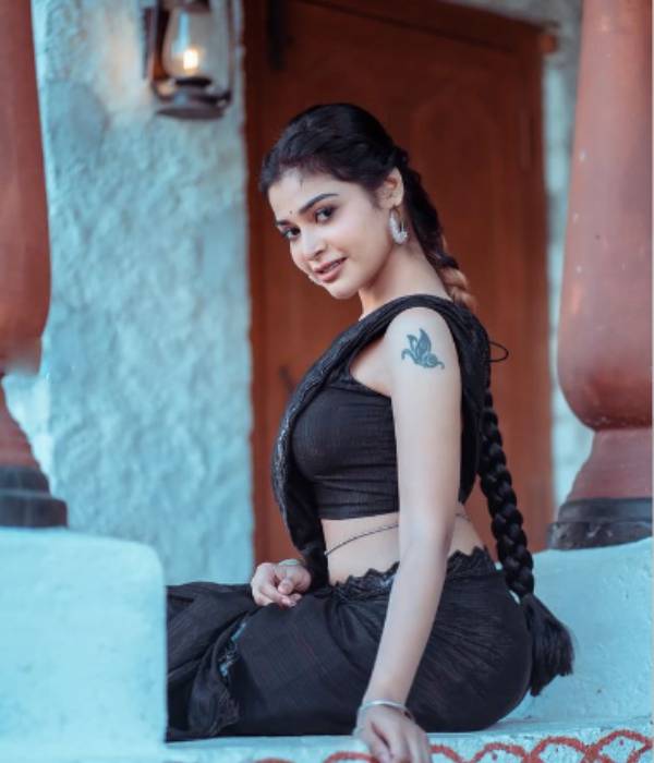 தர்ஷா குப்தா
