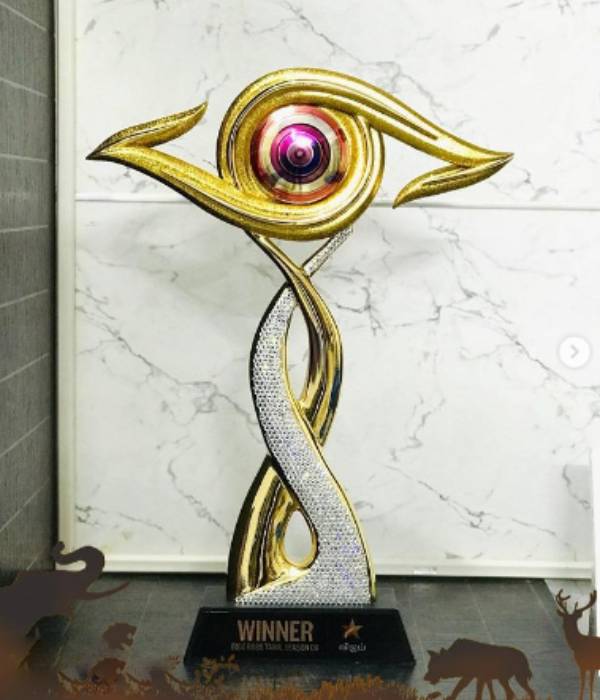 மரியாதை தெரியாதவர்